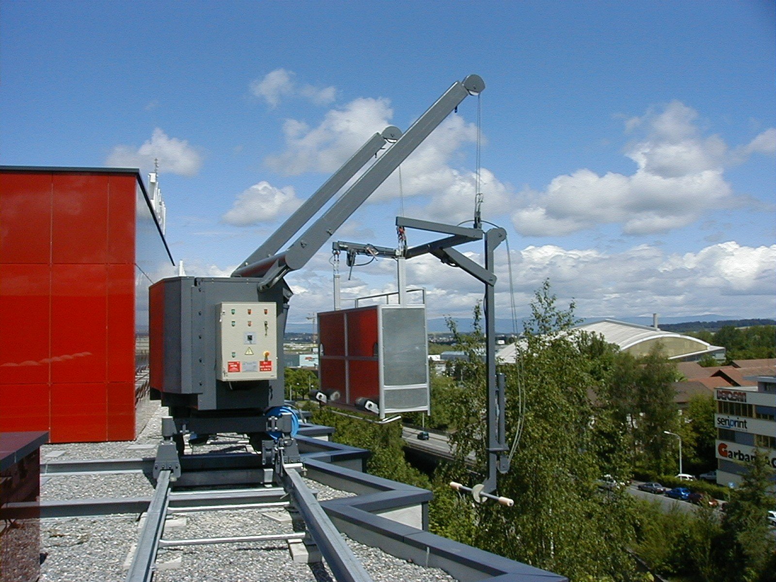Building Maintenance Units (BMU)