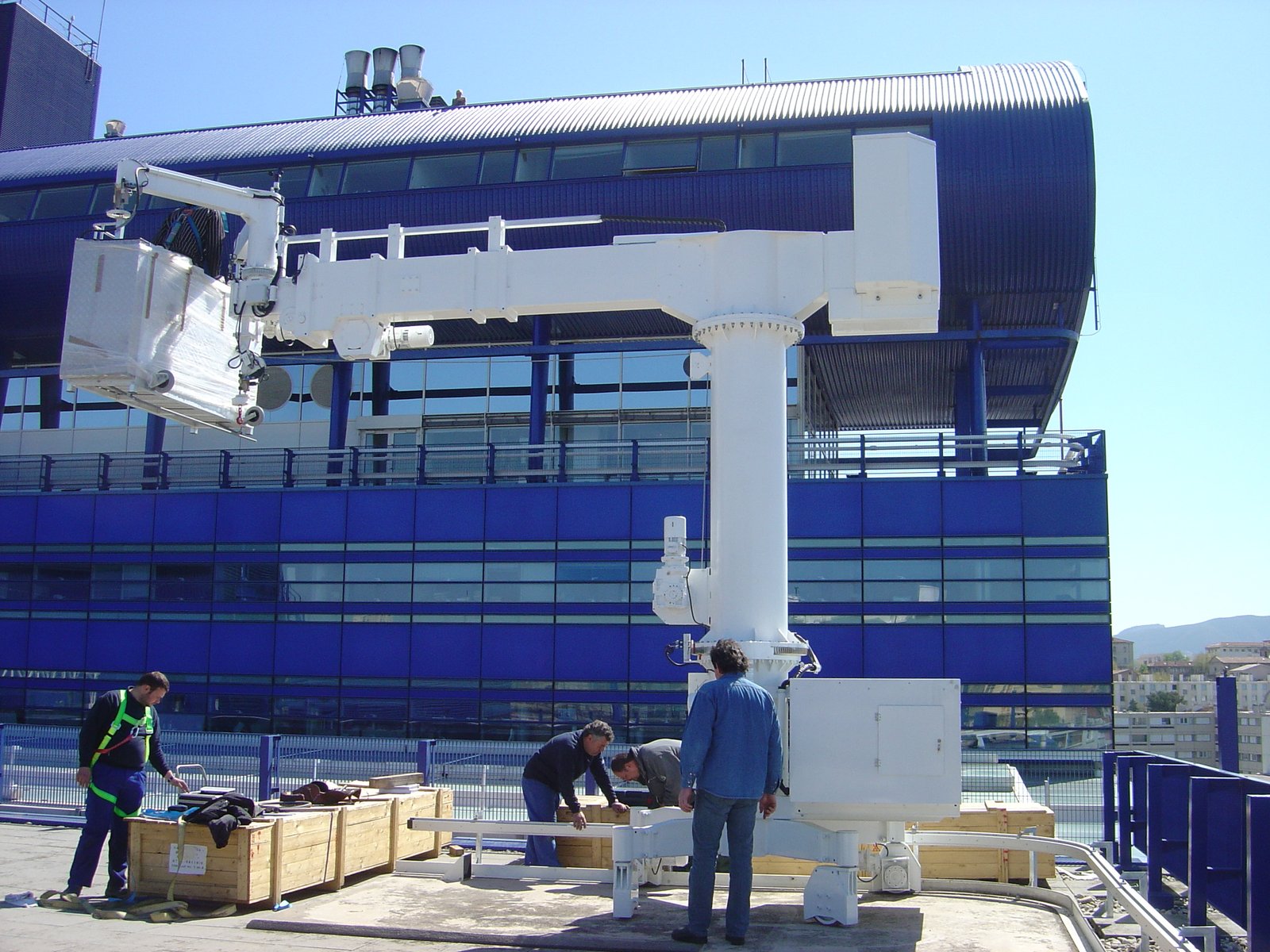 Building Maintenance Units (BMU)